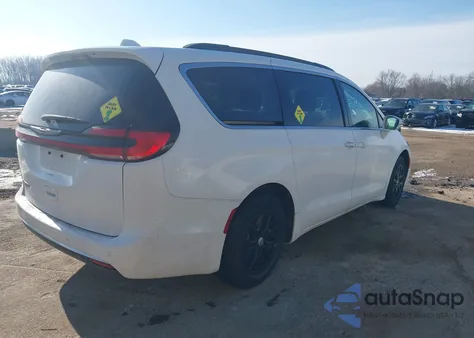 2022 Chrysler Pacifica Touring L z USA, uszkodzony, nr VIN 2C4RC1BG1NR115170